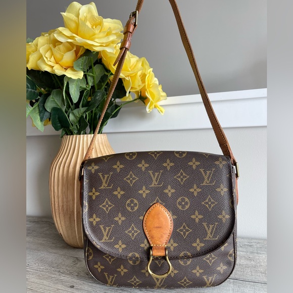 FINAL PRICE 🔥Authentic LOUIS VUITTON Monogram Saint Cloud GM bag - Picture 16 of 16